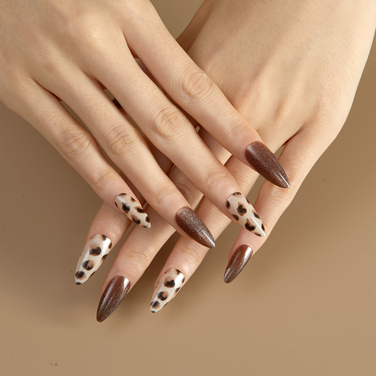 NEW INNOVATIONAL CAT EYE GEL NAIL TIPS